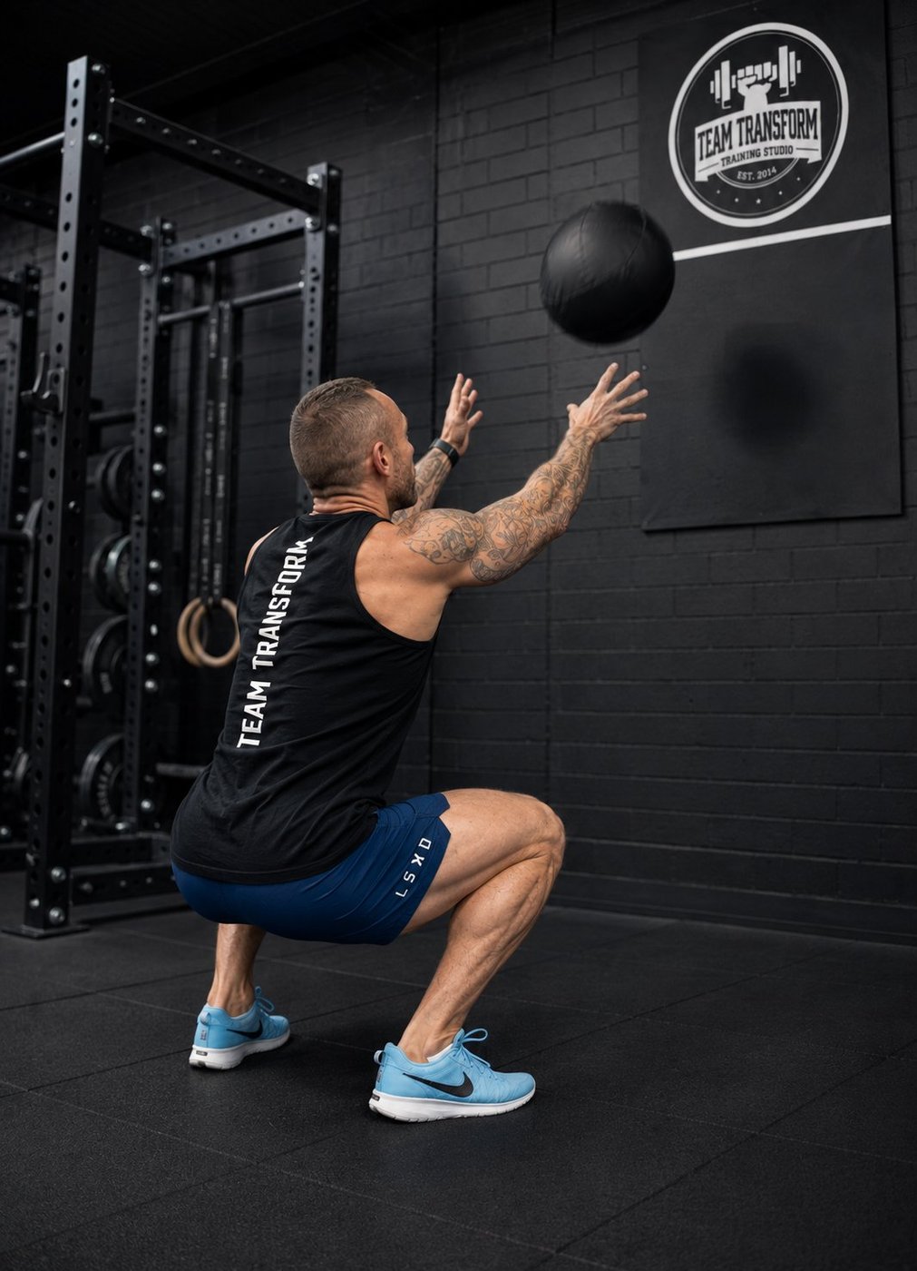 Wall Balls HYROX Training Team Transform
